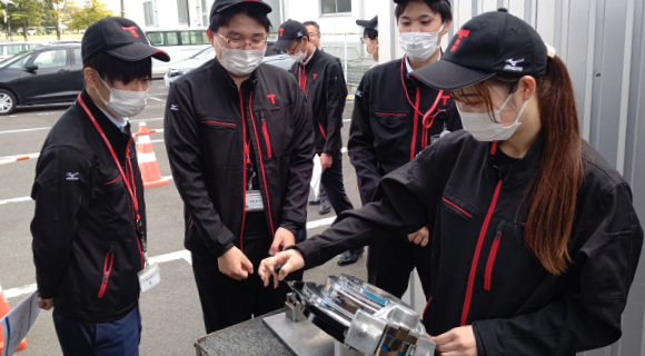 店頭・営業スタッフ勉強会の様子